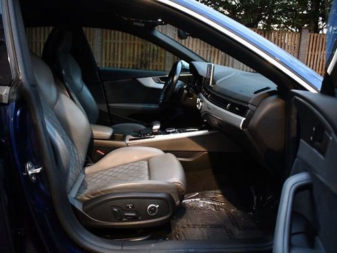 Used 2019 Audi S5 Premium Plus w/ Premium Plus image 24