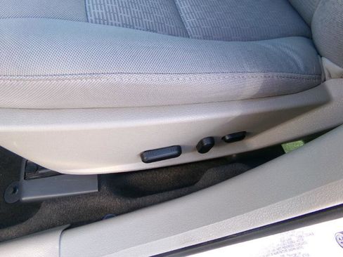 Used 2011 Ford Fusion SEL image 13