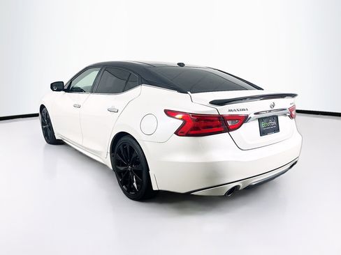 Used 2017 Nissan Maxima Platinum FWD image 5