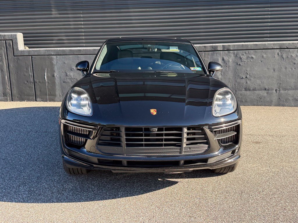 Certified 2021 Porsche Macan Turbo AWD/4WD image 13