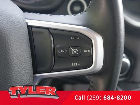 Used 2023 RAM 1500 Big Horn AWD/4WD image 29