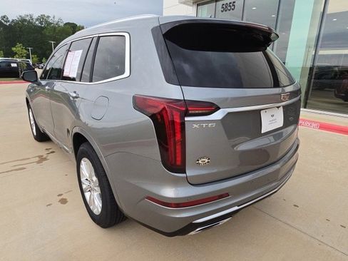 Used 2023 Cadillac XT6 Luxury image 3