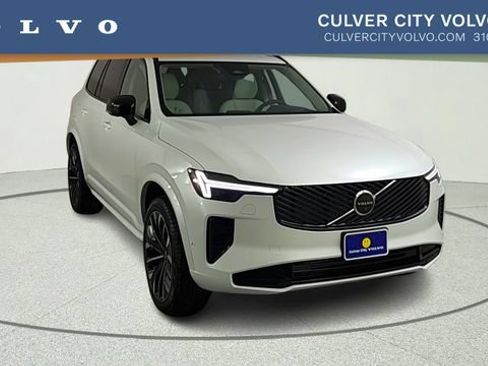 New 2026 Volvo XC90 T8 Ultra w/ Protection Package AWD/4WD image 1
