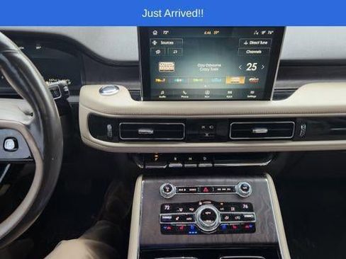 Used 2020 Lincoln Aviator Reserve w/ Equipment Group 201A image 14