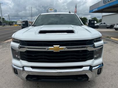 Used 2024 Chevrolet Silverado 2500 LT w/ Convenience Package