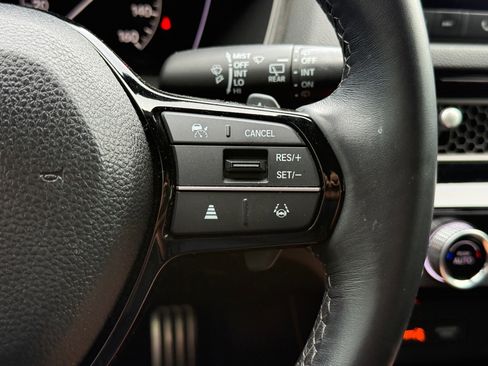 Used 2023 Honda Civic Sport image 16