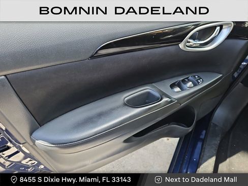 Used 2017 Nissan Sentra SV image 17