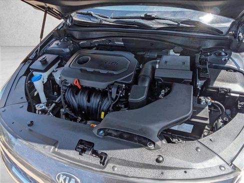 Used 2020 Kia Optima LX FWD image 25