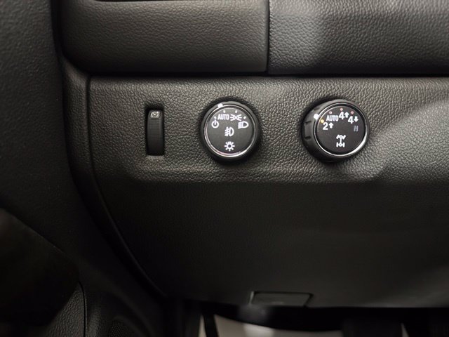 Used 2022 GMC Canyon Elevation w/ Elevation Premium Package AWD/4WD image 19