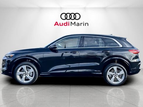 New 2025 Audi Q5 Premium Plus image 2