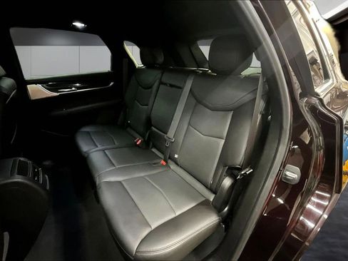 Used 2021 Cadillac XT5 Premium Luxury AWD/4WD image 22