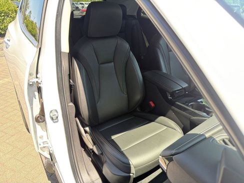 Used 2024 Buick Envision Preferred AWD/4WD image 33