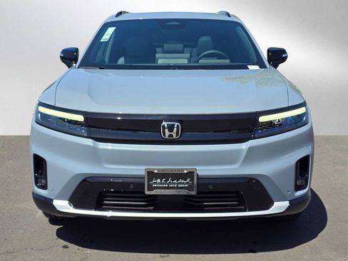 New 2026 Honda Prologue Touring image 8