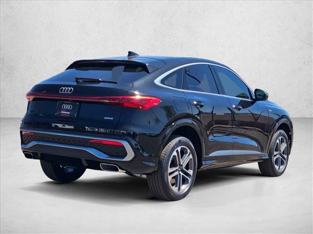 New 2026 Audi Q5 Premium AWD/4WD image 2
