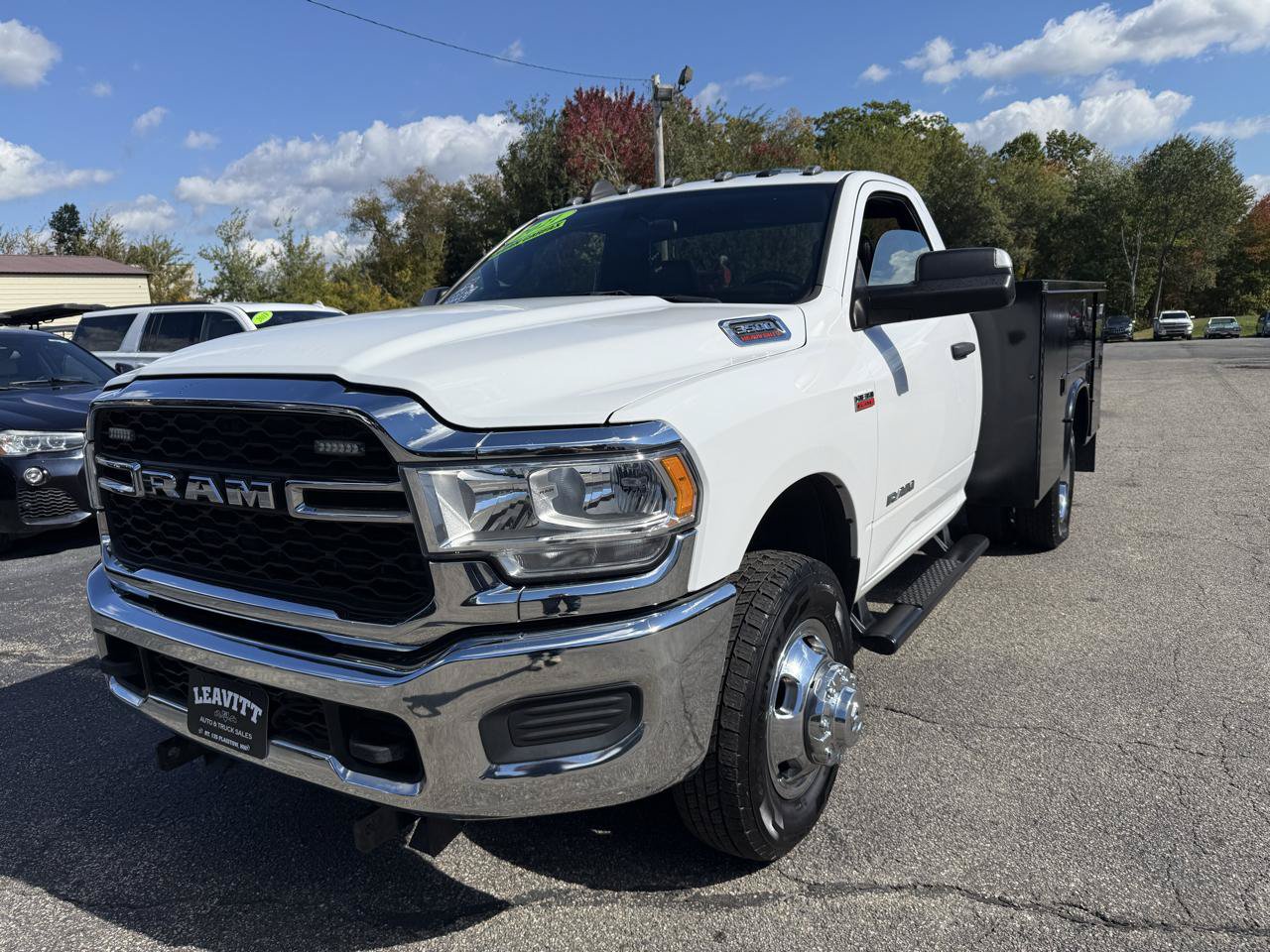 Used 2021 RAM 3500 Tradesman w/ Chrome Appearance Group AWD/4WD image 2