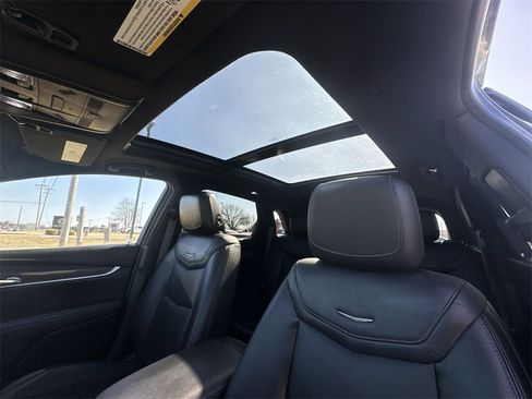 Used 2024 Cadillac XT5 Sportv image 22