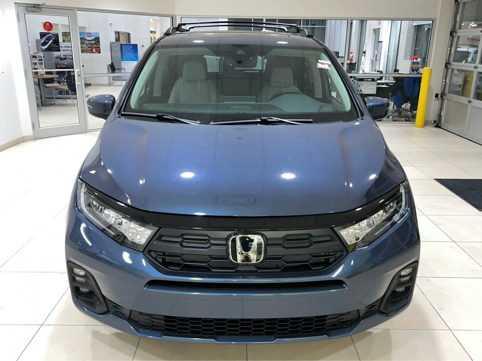 New 2027 Honda Odyssey EX-L image 3