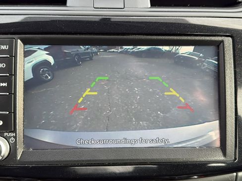 Used 2019 Nissan Sentra S image 18