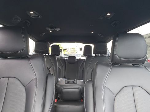 New 2026 Chrysler Pacifica Select image 29