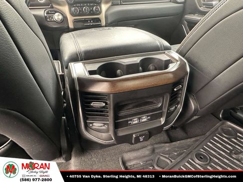 Used 2021 RAM 1500 Laramie AWD/4WD image 15