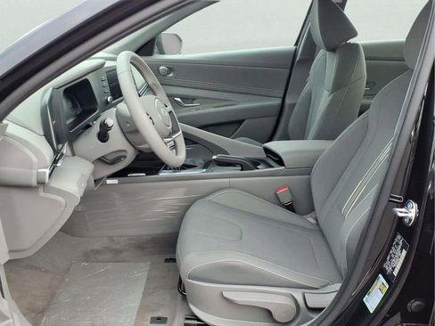 New 2026 Hyundai Elantra Sport FWD image 9