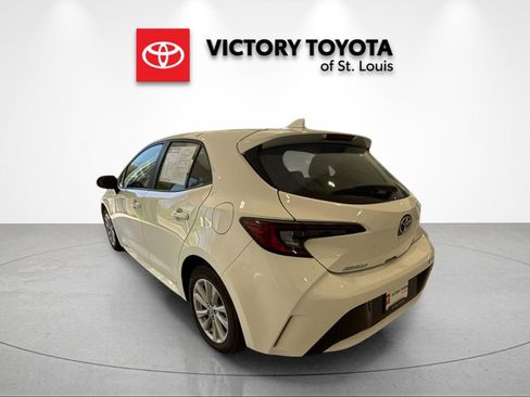 Used 2024 Toyota Corolla SE w/ SE Package FWD image 5