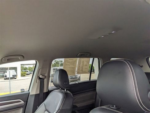 Certified 2022 Volkswagen Atlas SE image 25