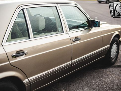 Used 1987 Mercedes-Benz 420 SEL image 16