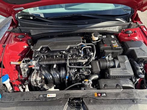 Certified 2024 Hyundai Elantra SEL image 59