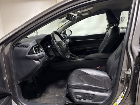 Used 2024 Toyota Camry XSE FWD image 19