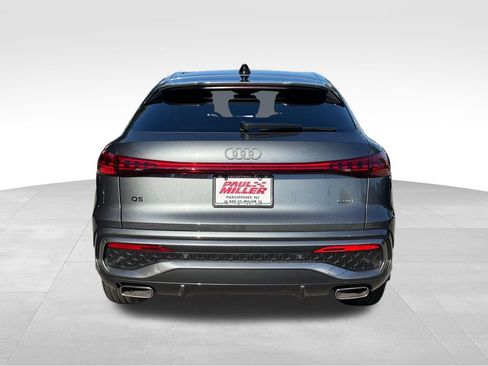 Used 2025 Audi Q5 Premium Plus w/ Premium Plus AWD/4WD image 7