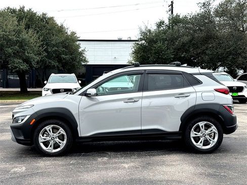 Used 2023 Hyundai Kona SEL image 5