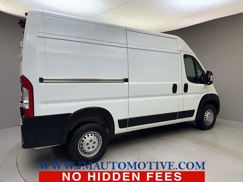 Used 2024 RAM ProMaster 2500 w/ Convenience Group FWD image 5