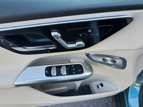 New 2026 Mercedes-Benz GLC 300 4MATIC image 19
