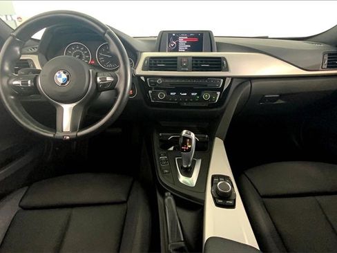 Used 2017 BMW 320i Sedan image 15
