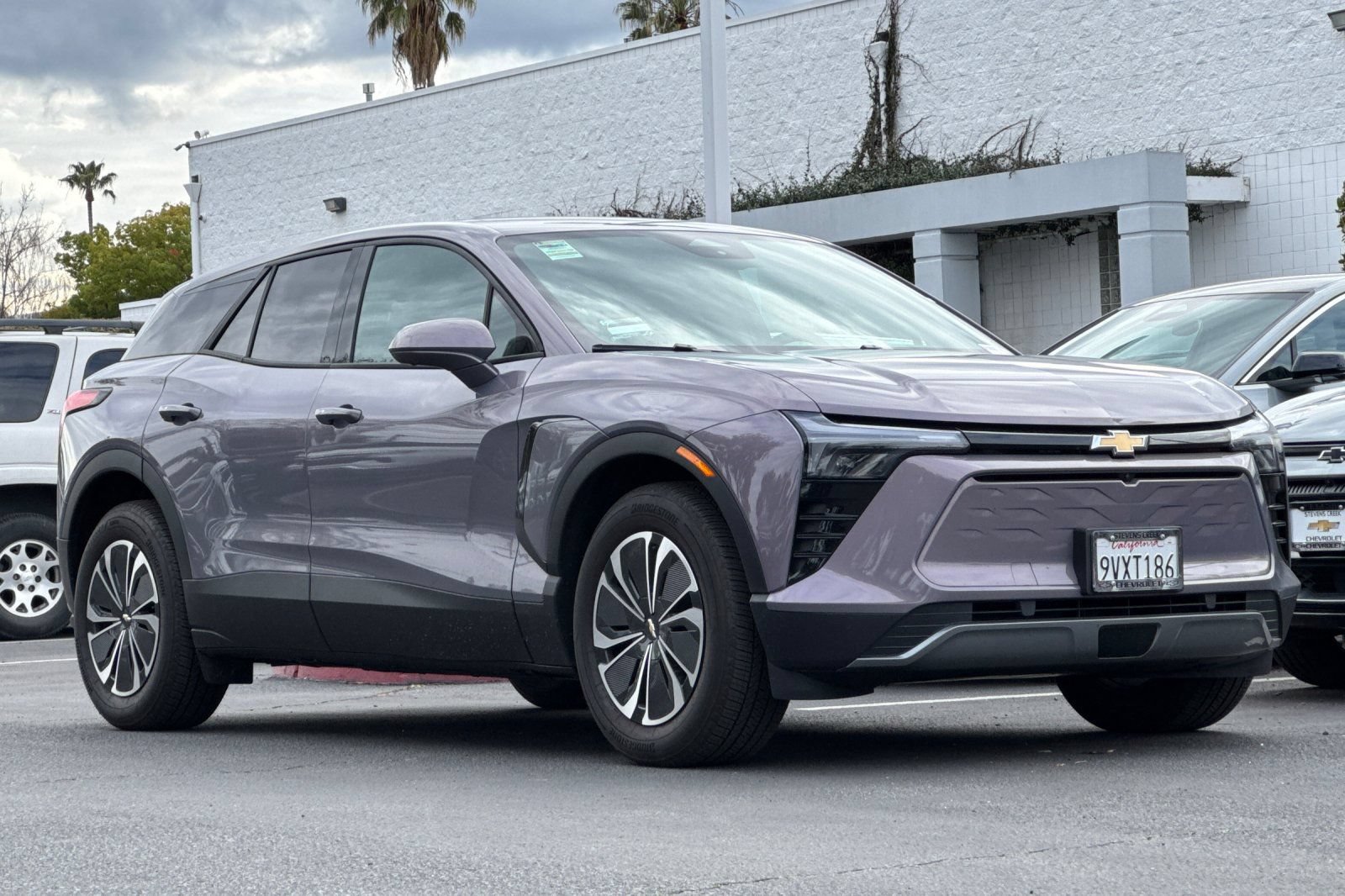 Used 2026 Chevrolet Blazer EV LT FWD image 2
