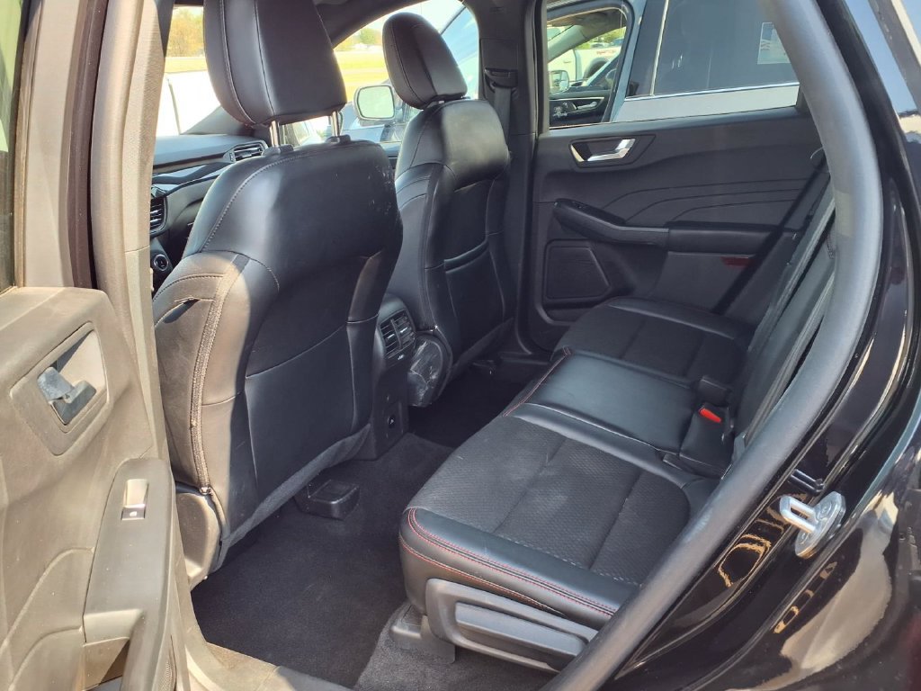 Used 2025 Ford Escape ST-Line AWD/4WD image 17