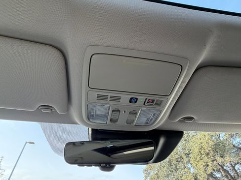 Used 2020 Honda Accord Touring image 21