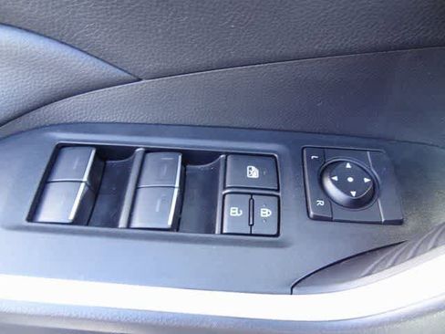 Used 2025 Toyota RAV4 XLE image 11