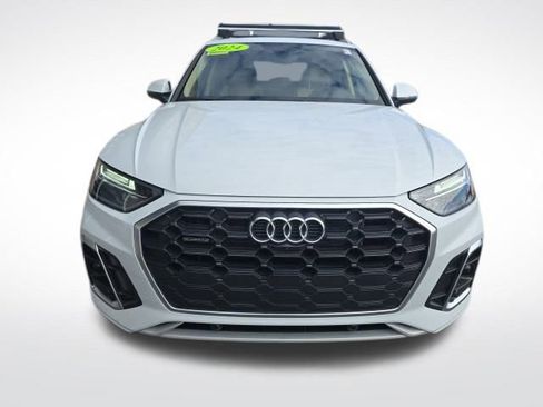 Used 2024 Audi Q5 e Premium Plus w/ Premium Plus Package image 2