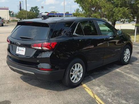 Used 2024 Chevrolet Equinox LT w/ LPO, Floor Liner Package FWD image 8