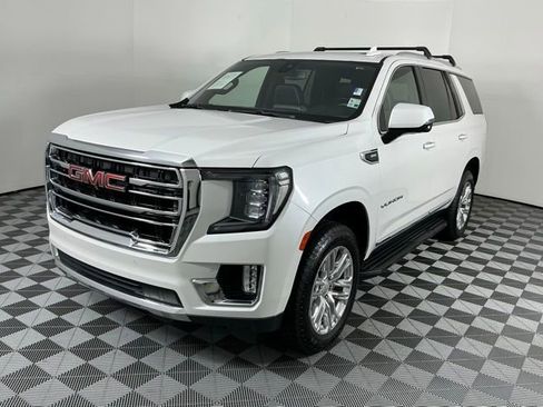 Used 2021 GMC Yukon SLT w/ SLT Luxury Plus Package RWD image 4