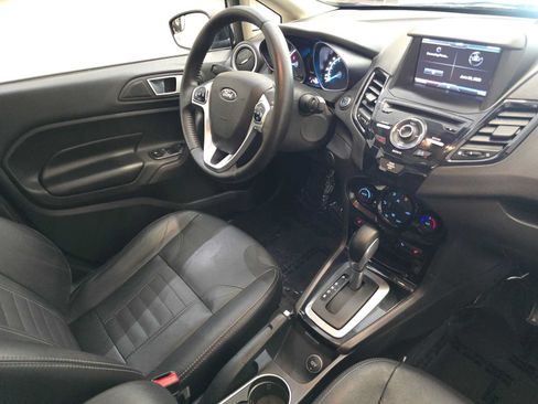 Used 2014 Ford Fiesta Titanium FWD image 30