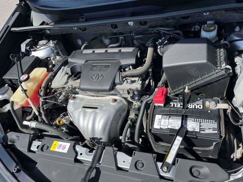 Used 2018 Toyota RAV4 LE w/ All Weather Liner Package AWD/4WD image 38