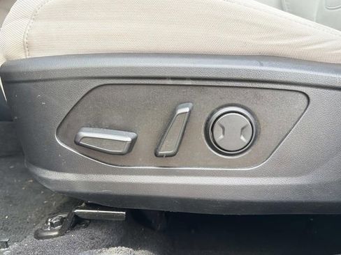 Used 2025 Hyundai Tucson SEL image 22