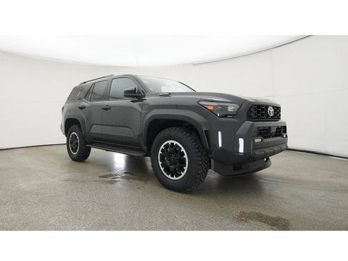 Used 2025 Toyota 4Runner TRD Off-Road AWD/4WD image 29