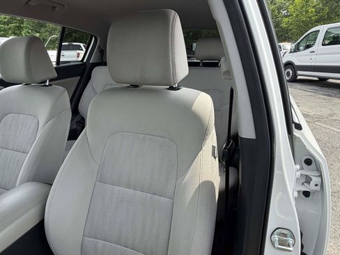 Used 2020 Kia Sportage LX AWD/4WD image 23
