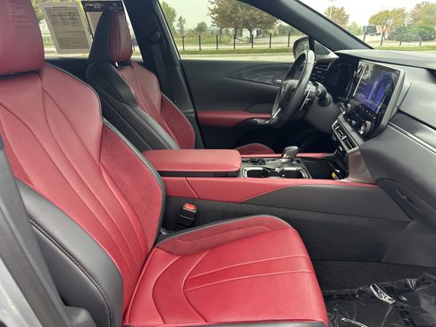 Certified 2024 Lexus RX 500h F Sport w/ Convenience Package image 33