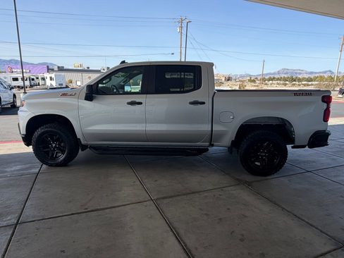 Used 2020 Chevrolet Silverado 1500 Custom Trail Boss w/ Custom Convenience Package image 6