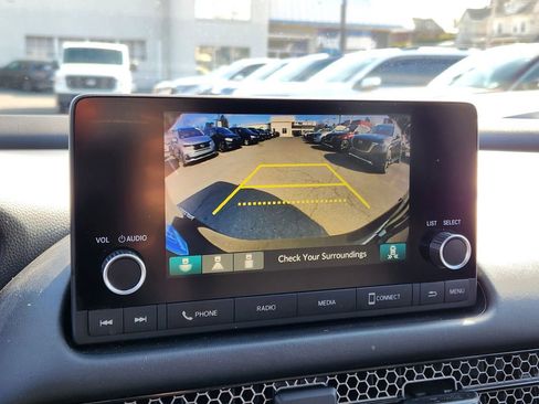 Certified 2025 Honda HR-V Sport image 23